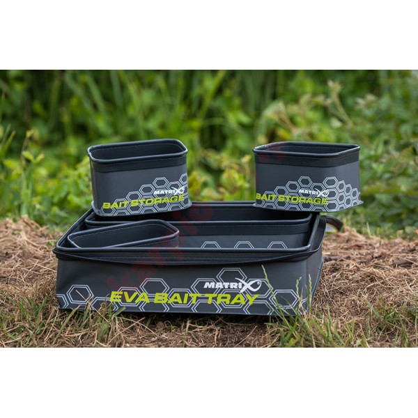 Pudełko - EVA bait tray inc. 4 tubs Pudełko - EVA bait tray inc. 4 tubs