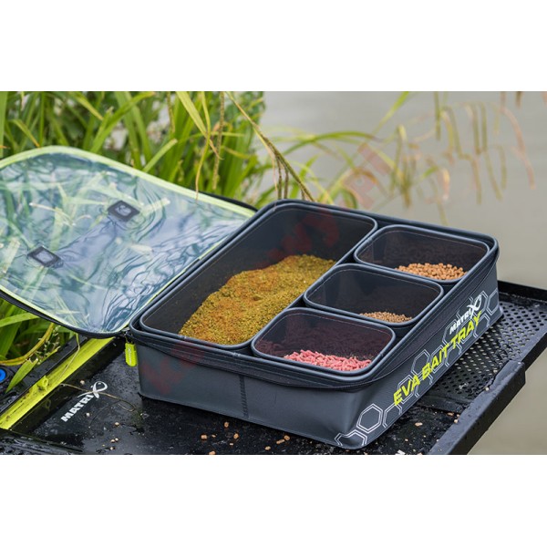 Pudełko - EVA bait tray inc. 4 tubs Pudełko - EVA bait tray inc. 4 tubs