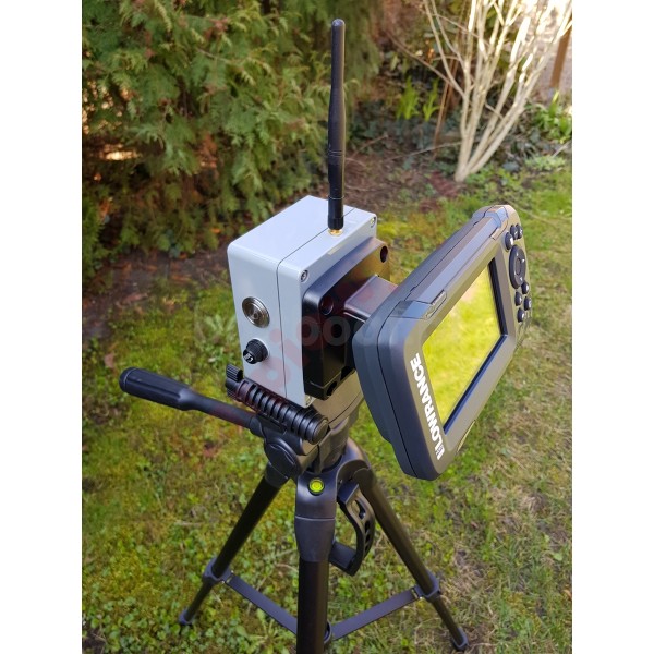 Łódka zanętowa XJET XXL LI-ion z echosondą LOWRANCE HOOK2 4X