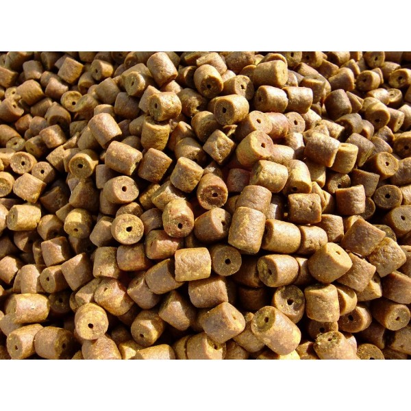 Pellet ananas 18mm z otworem 1kg	